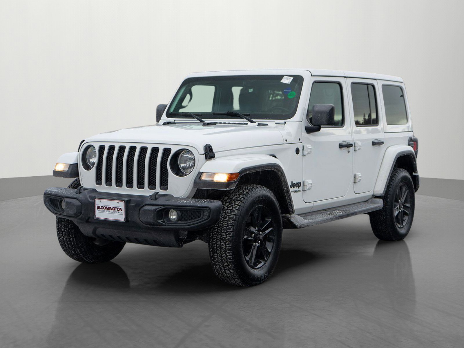 Used 2021 Jeep Wrangler Unlimited Sahara image 3