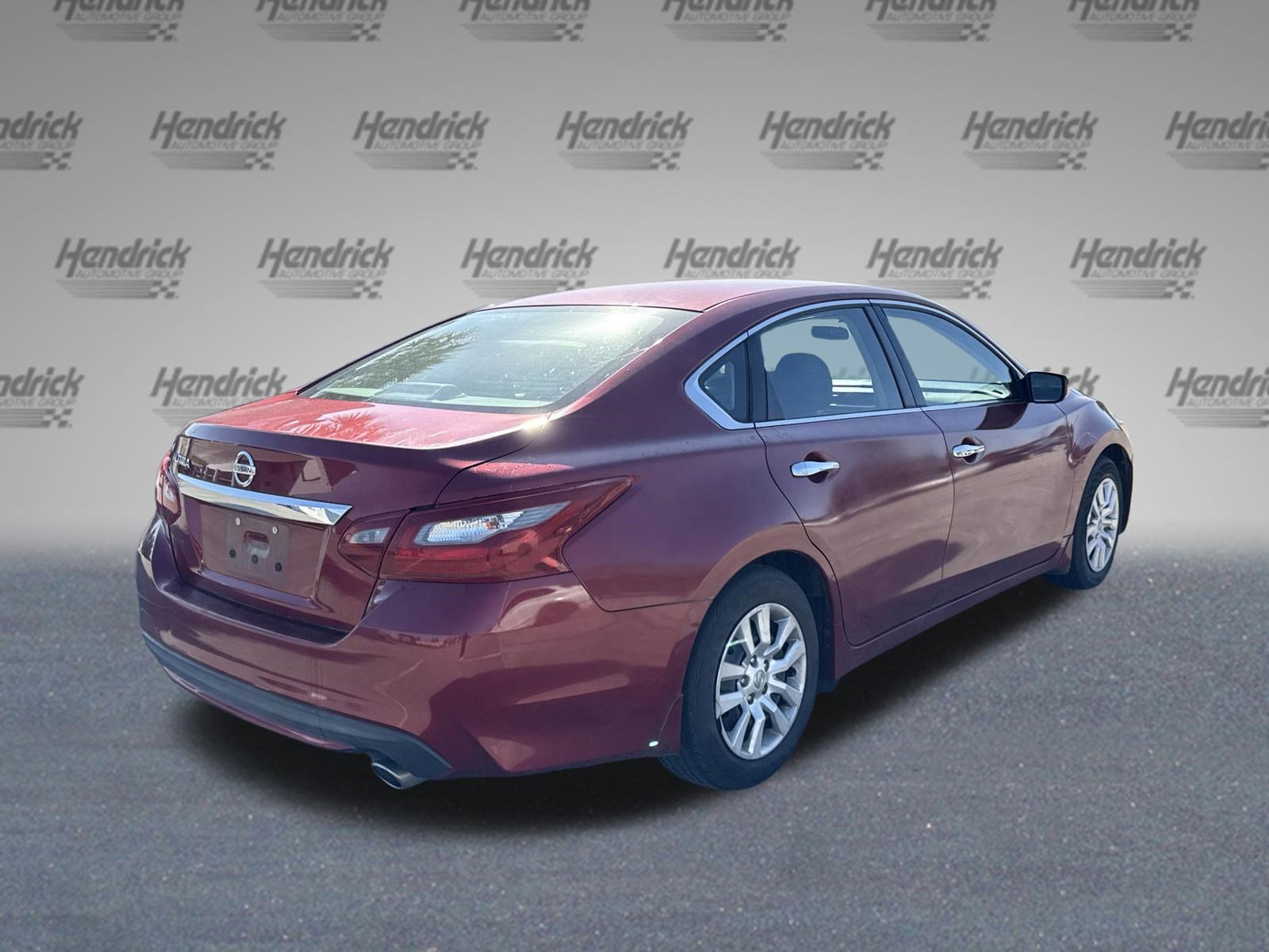Used 2018 Nissan Altima 2.5 S w/ S Convenience Package image 8
