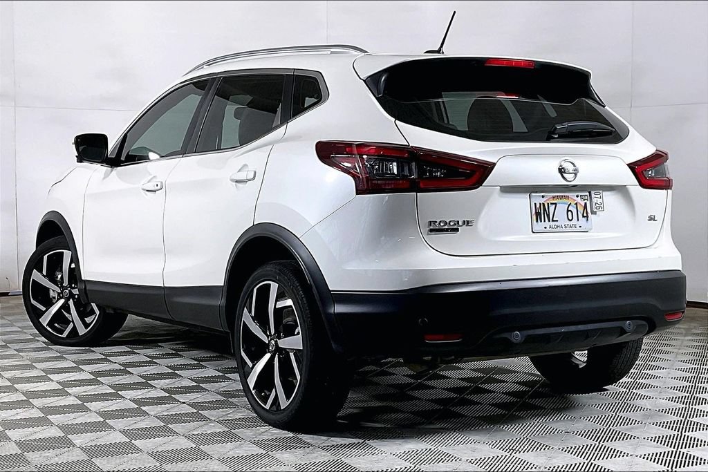 Used 2022 Nissan Rogue Sport SL w/ Premium Package FWD image 13