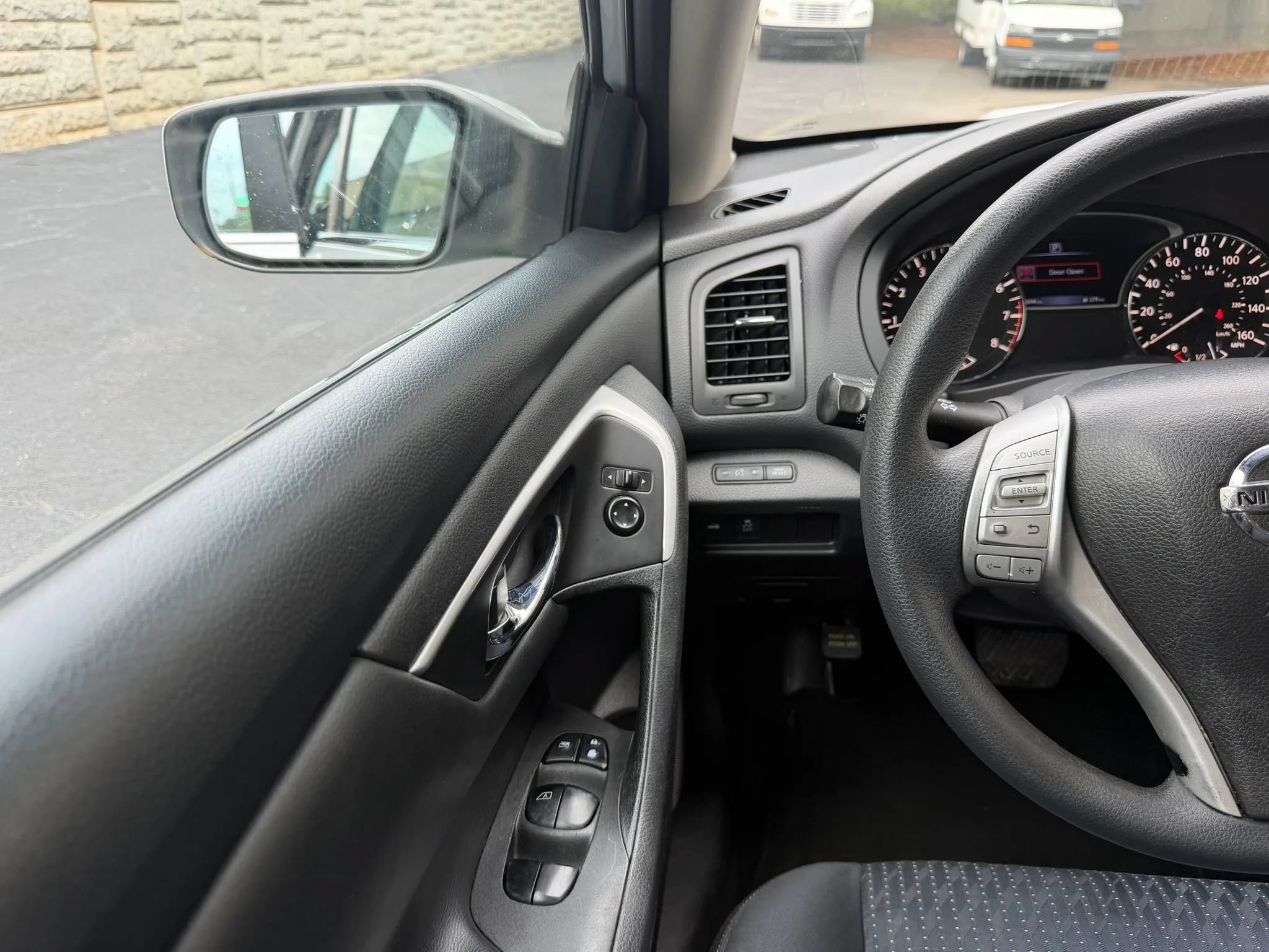 Used 2016 Nissan Altima 2.5 S w/ Power Driver Seat Package FWD image 18