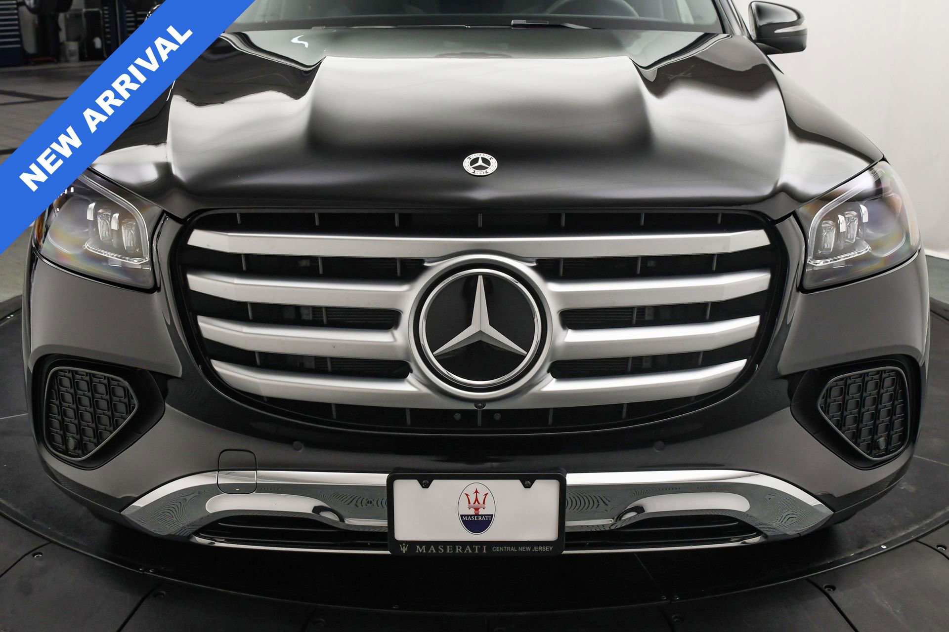 Used 2025 Mercedes-Benz GLS 450 4MATIC image 29