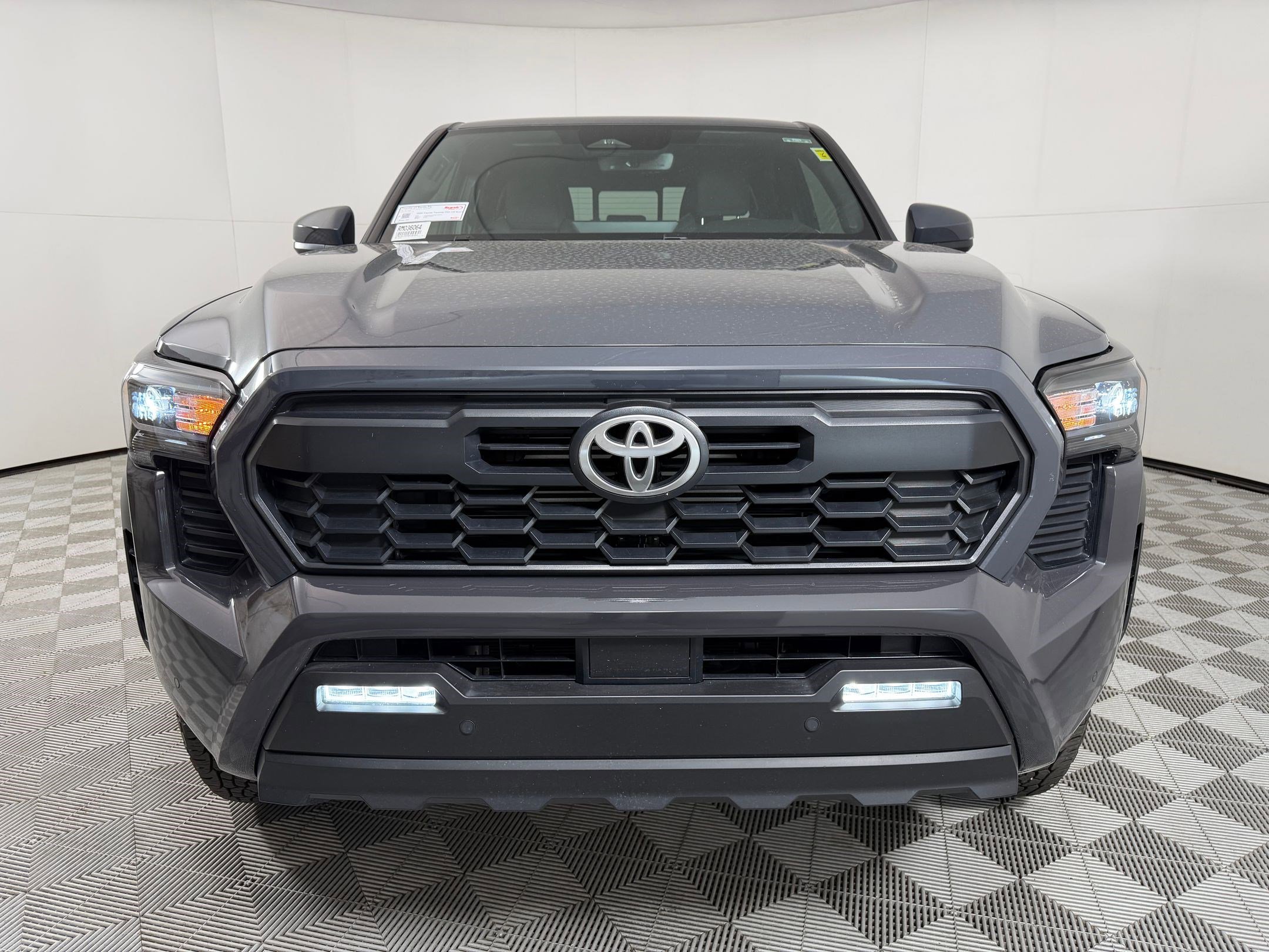 Certified 2024 Toyota Tacoma TRD Off-Road w/ TRD Off Road Upgrade Package image 5