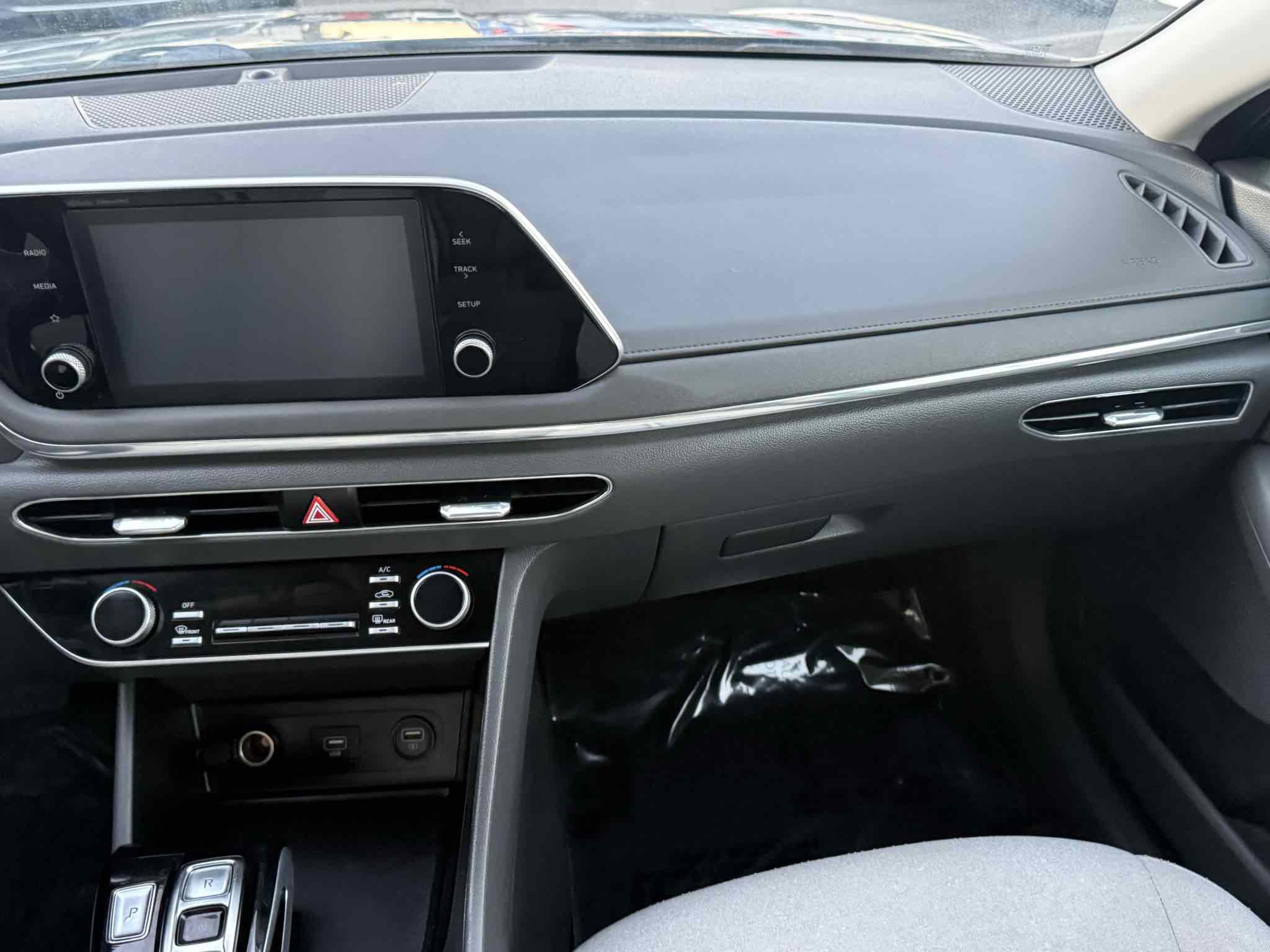 Used 2020 Hyundai Sonata SEL w/ Cargo Package image 57