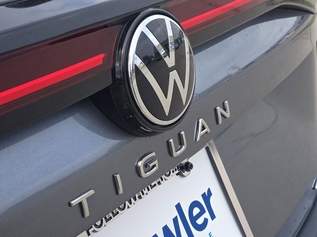 New 2026 Volkswagen Tiguan SE AWD/4WD image 7