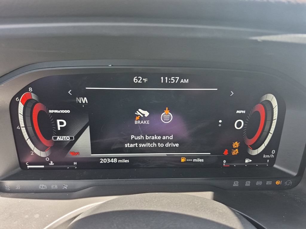 Used 2023 Nissan Rogue Platinum AWD/4WD image 16