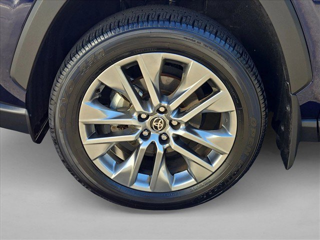 Used 2025 Toyota RAV4 XLE Premium w/ Weather Package FWD image 23