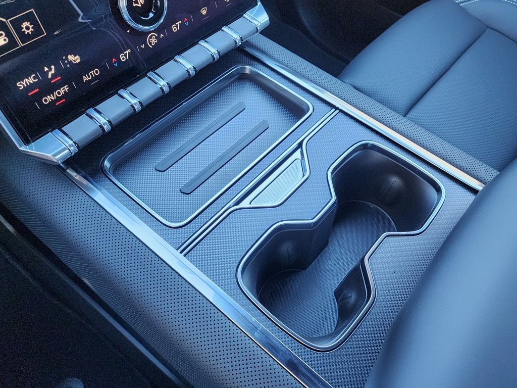 New 2026 GMC Sierra EV Elevation image 32