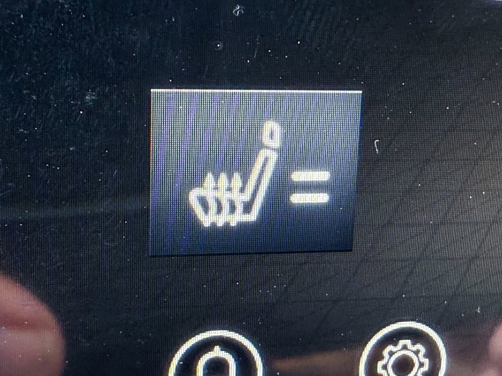 New 2026 Nissan Kicks SR w/ Cold Weather Package image 14