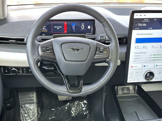 Used 2023 Ford Mustang Mach-E Premium AWD/4WD image 7