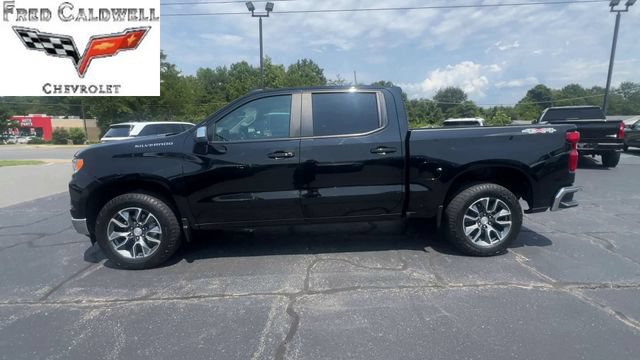 Used 2023 Chevrolet Silverado 1500 LT AWD/4WD image 5