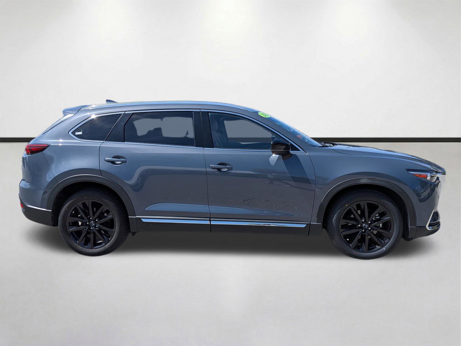 Certified 2023 MAZDA CX-9 Carbon Edition image 3