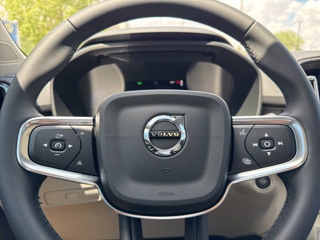 New 2026 Volvo XC40 B5 Plus w/ Climate Package AWD/4WD image 31