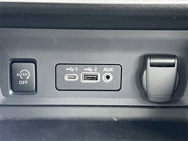 Used 2024 Nissan Sentra SV image 8