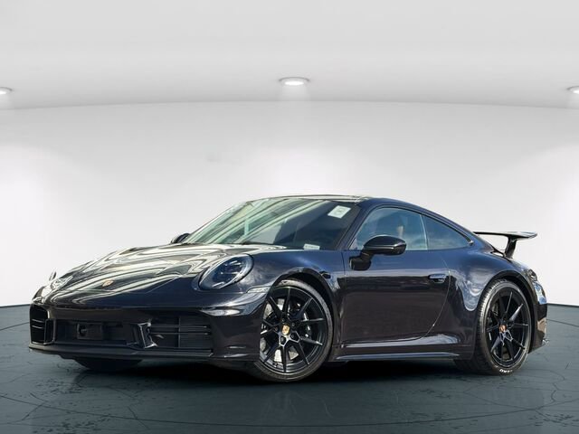 Used 2025 Porsche 911 Carrera S image 2