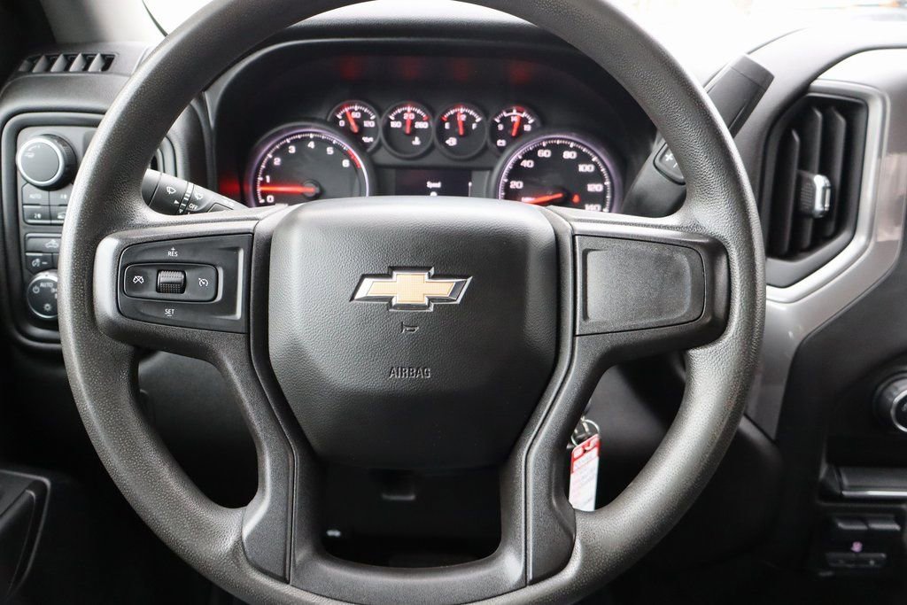 Used 2021 Chevrolet Silverado 1500 Custom image 6
