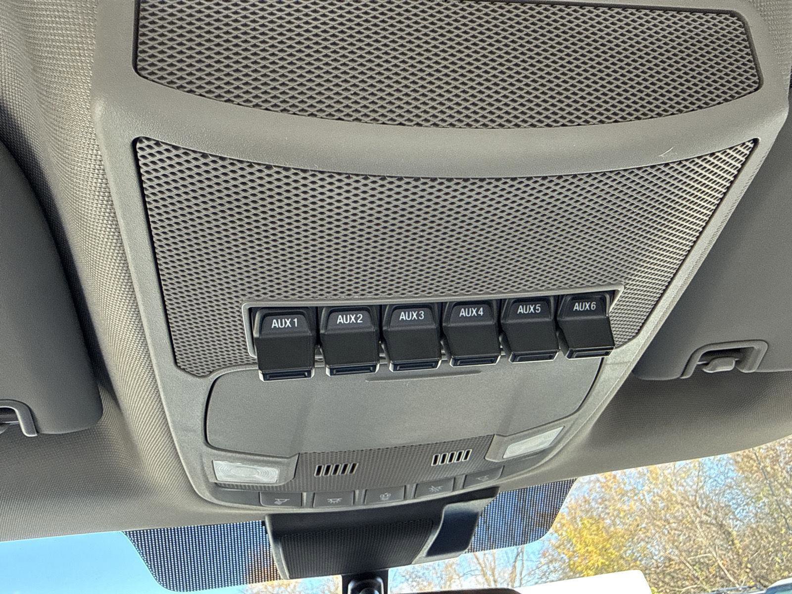 Used 2020 Ford F350 XL w/ Snow Plow Prep Package image 15