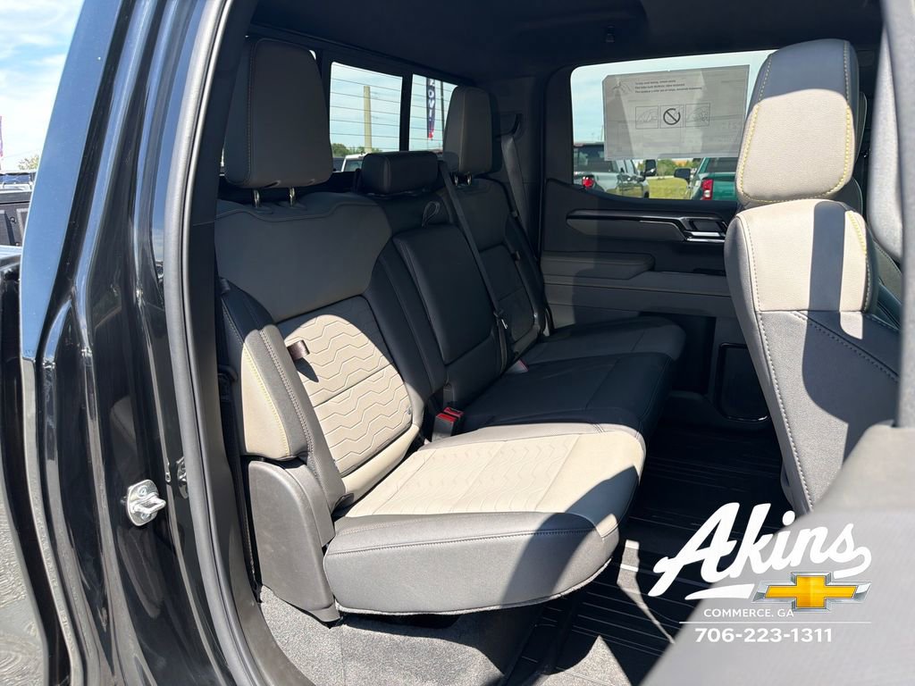 New 2026 Chevrolet Silverado 1500 ZR2 w/ Dark Appearance Package AWD/4WD image 17