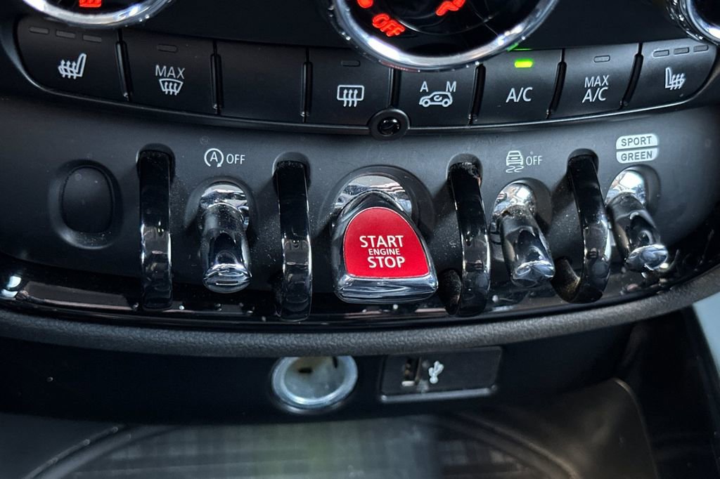 Used 2022 MINI Cooper Clubman S image 22