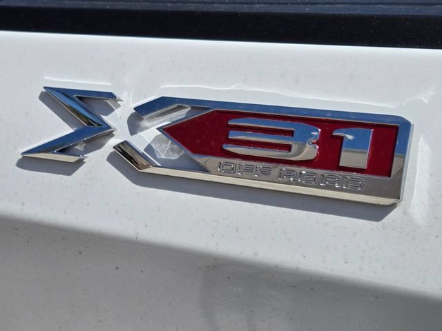 New 2026 GMC Sierra 1500 Elevation w/ Elevation Premium Package AWD/4WD image 17