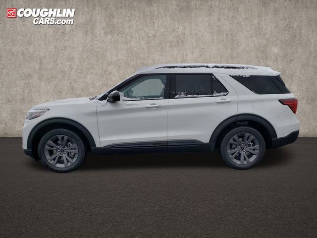 New 2026 Ford Explorer Active image 5
