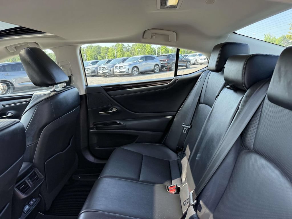 Used 2020 Lexus ES 350 w/ Premium Package FWD image 17