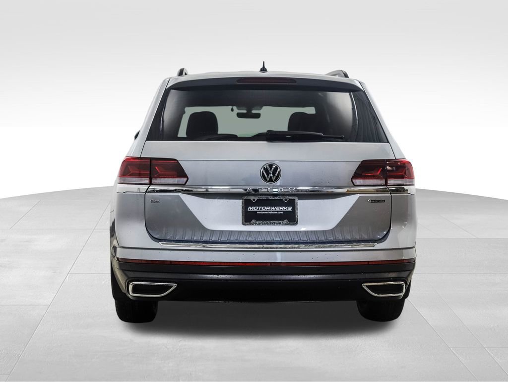 Used 2023 Volkswagen Atlas SE w/ Panoramic Sunroof Package image 4