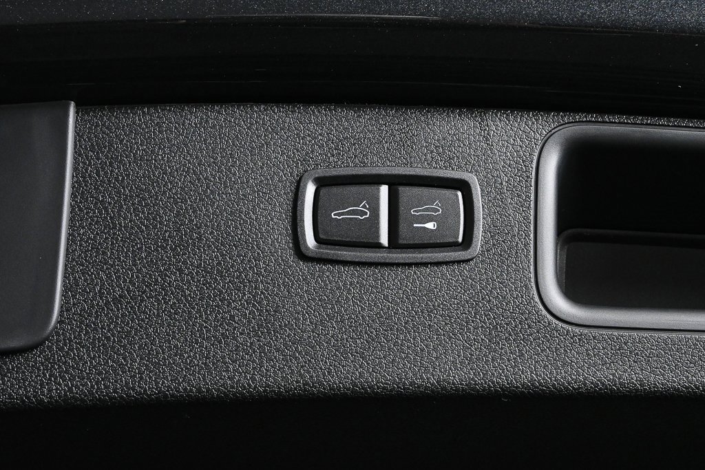 New 2026 Porsche Macan GTS image 35