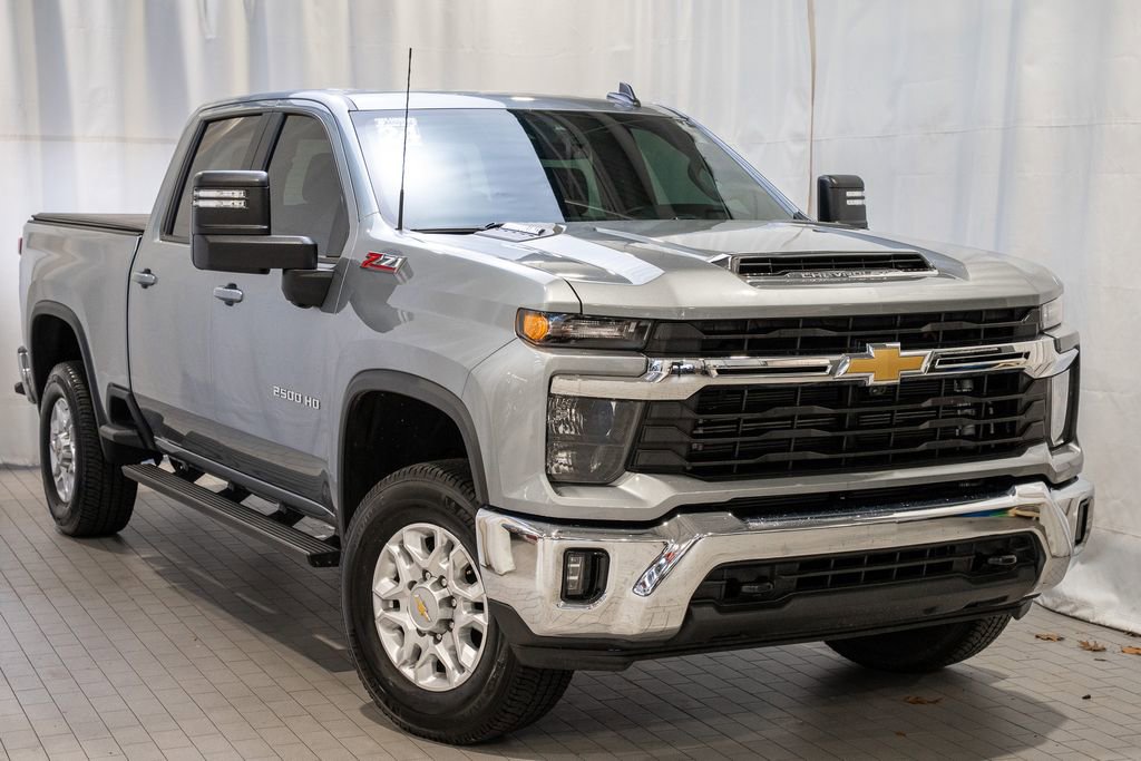Used 2024 Chevrolet Silverado 2500 LT