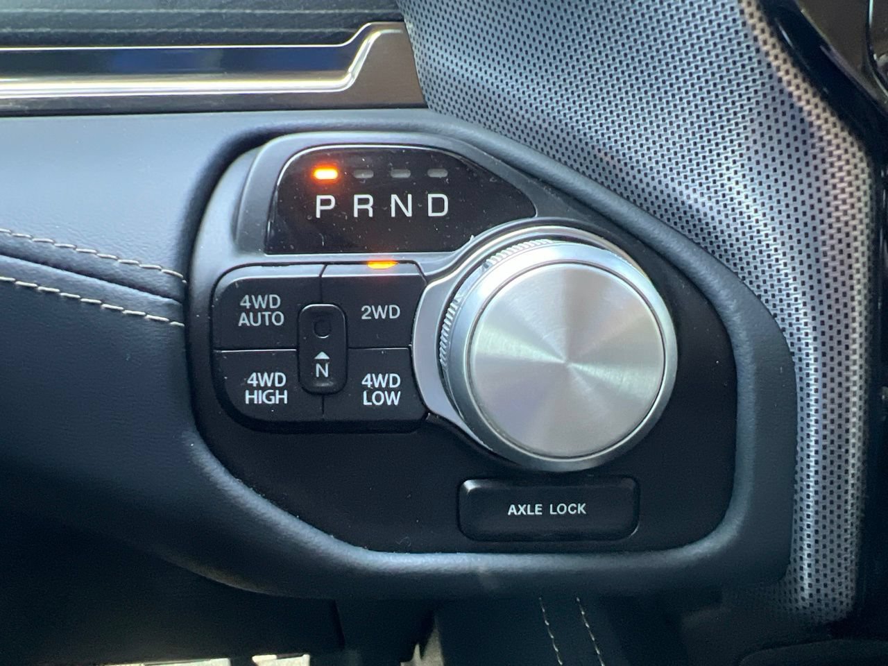 Used 2019 RAM 1500 Limited AWD/4WD image 27