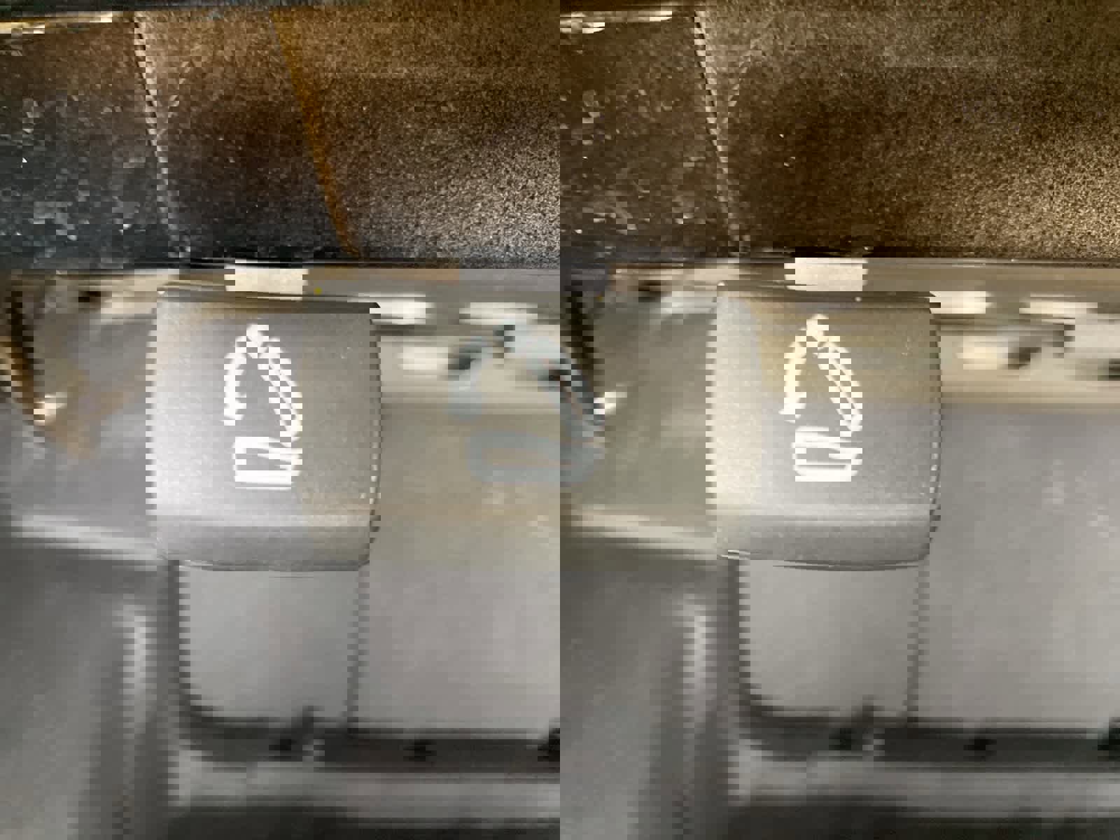 Used 2022 Chevrolet Malibu LT image 28