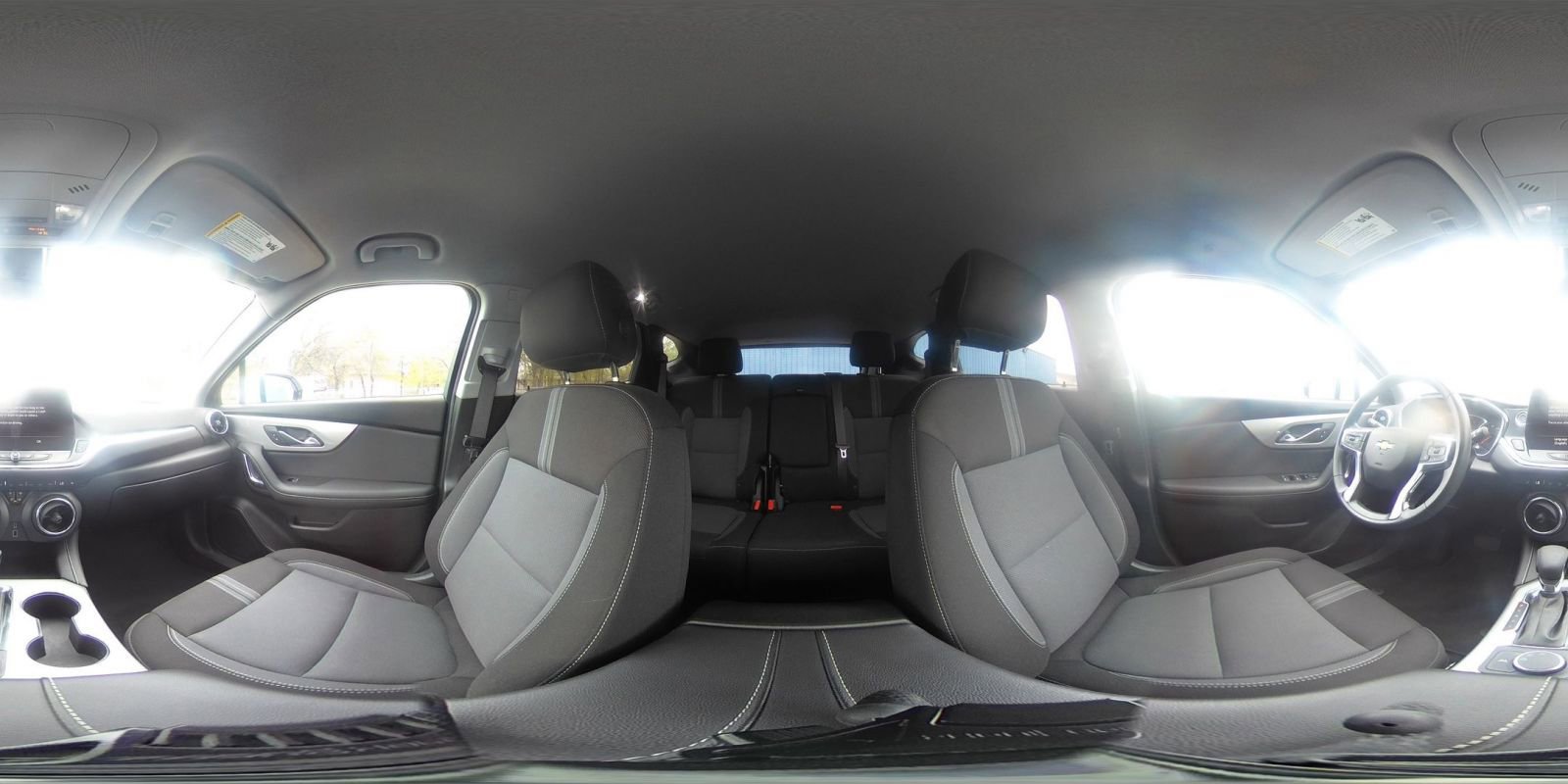 Used 2025 Chevrolet Blazer LT image 43