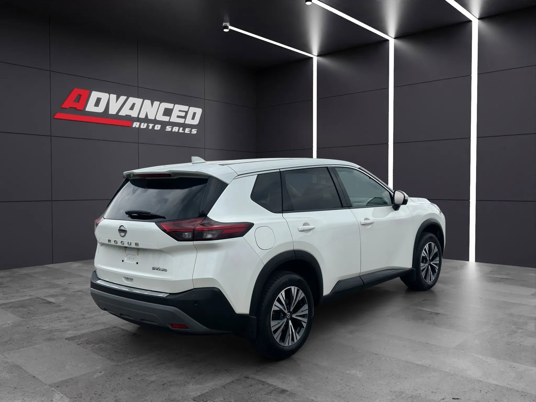 Used 2021 Nissan Rogue SV image 6