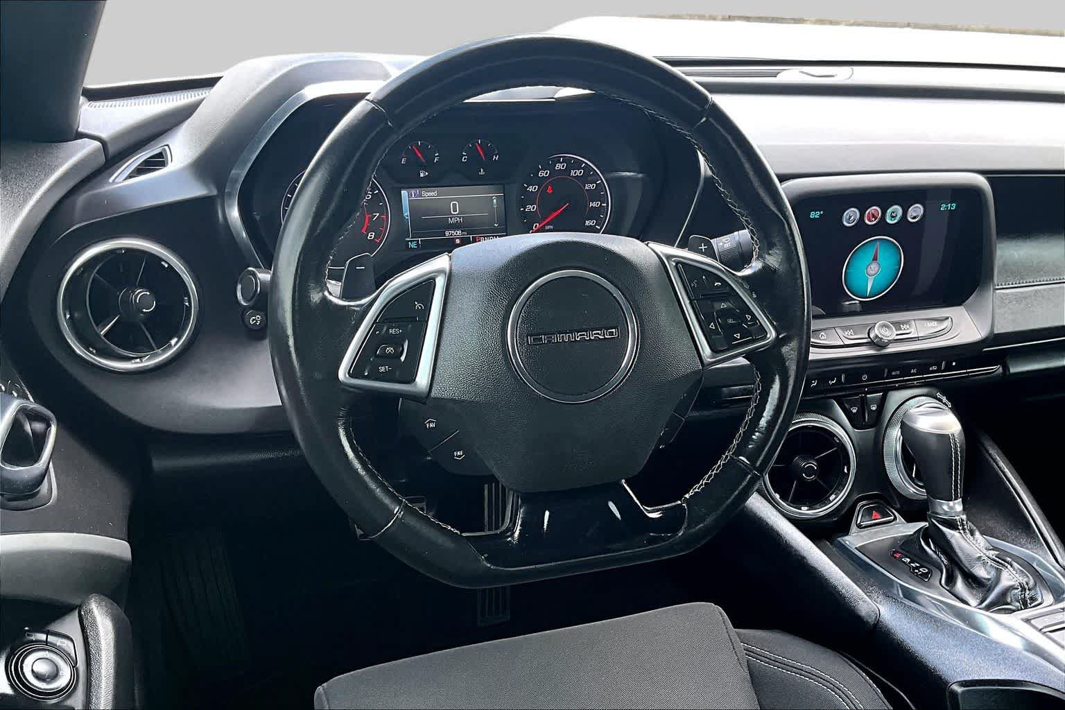 Used 2016 Chevrolet Camaro LT w/ Technology Package RWD image 6