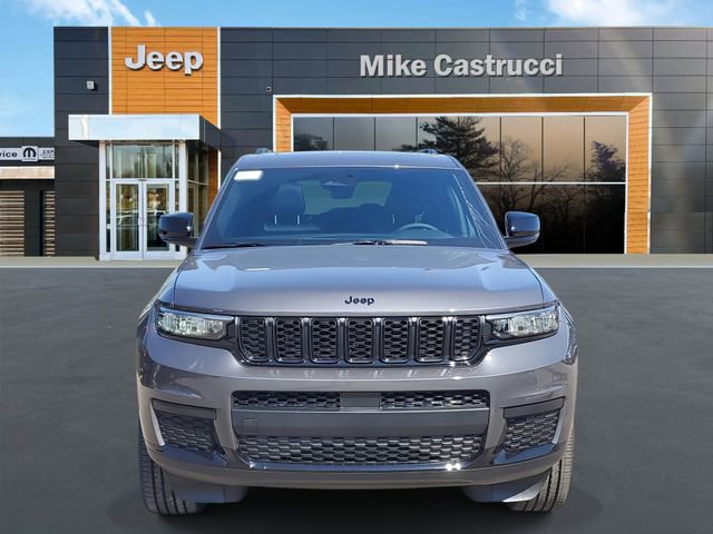 New 2025 Jeep Grand Cherokee L Altitude image 2