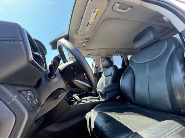 Used 2020 Hyundai Santa Fe Limited FWD image 16