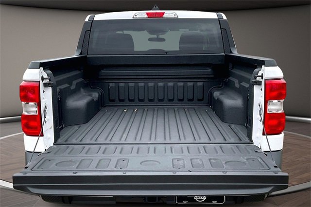 Used 2025 Ford Maverick XL image 16