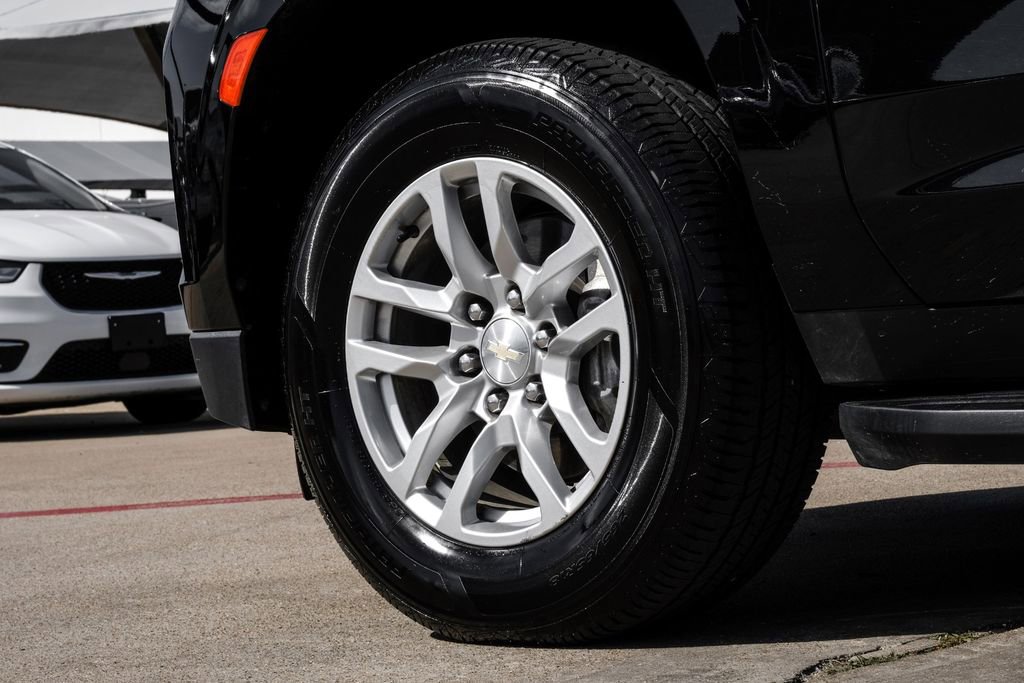 Used 2024 Chevrolet Suburban Premier image 59