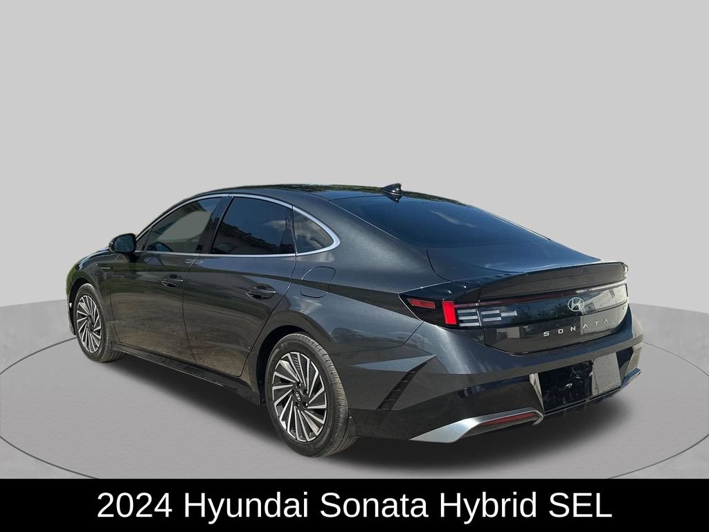 Used 2024 Hyundai Sonata SEL FWD image 3