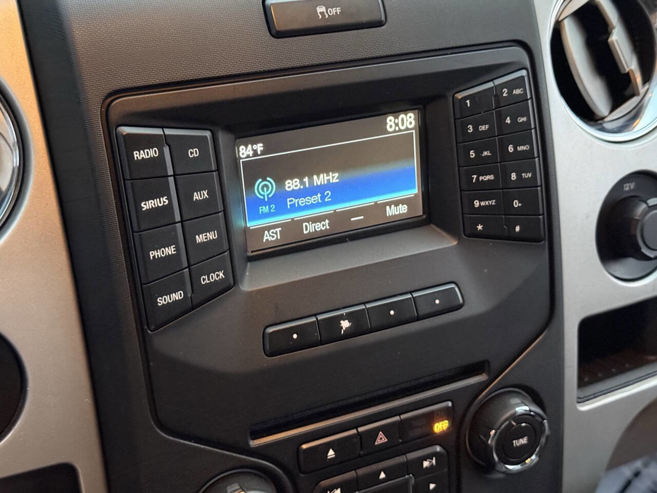 Used 2014 Ford F150 XLT w/ Equipment Group 302A Luxury image 20