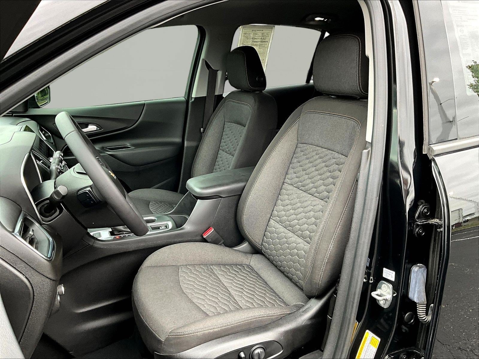 Used 2019 Chevrolet Equinox LT FWD image 21