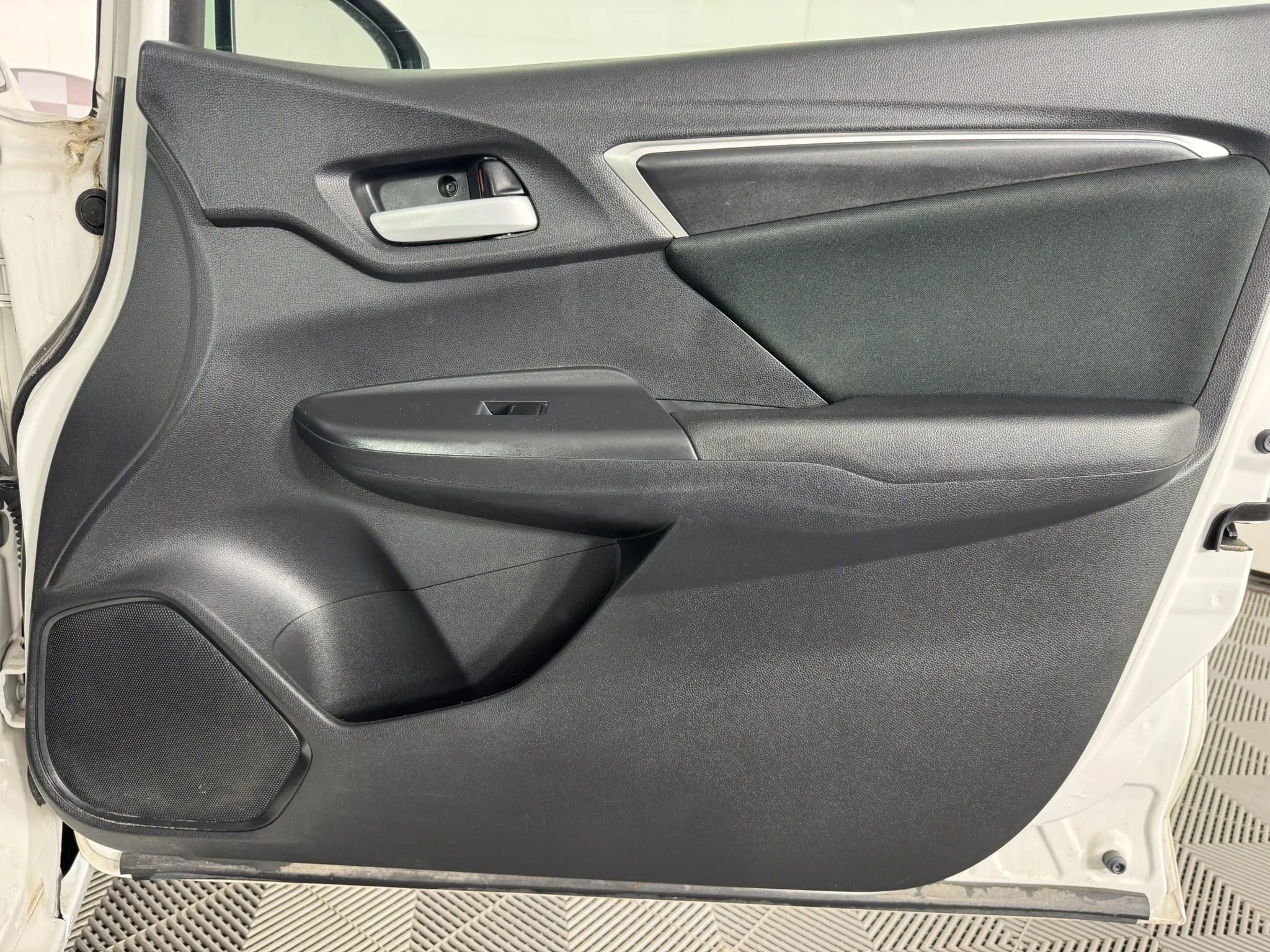 Used 2019 Honda Fit LX image 35