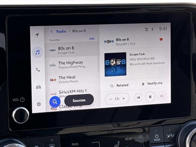 Used 2024 Toyota Highlander LE image 19