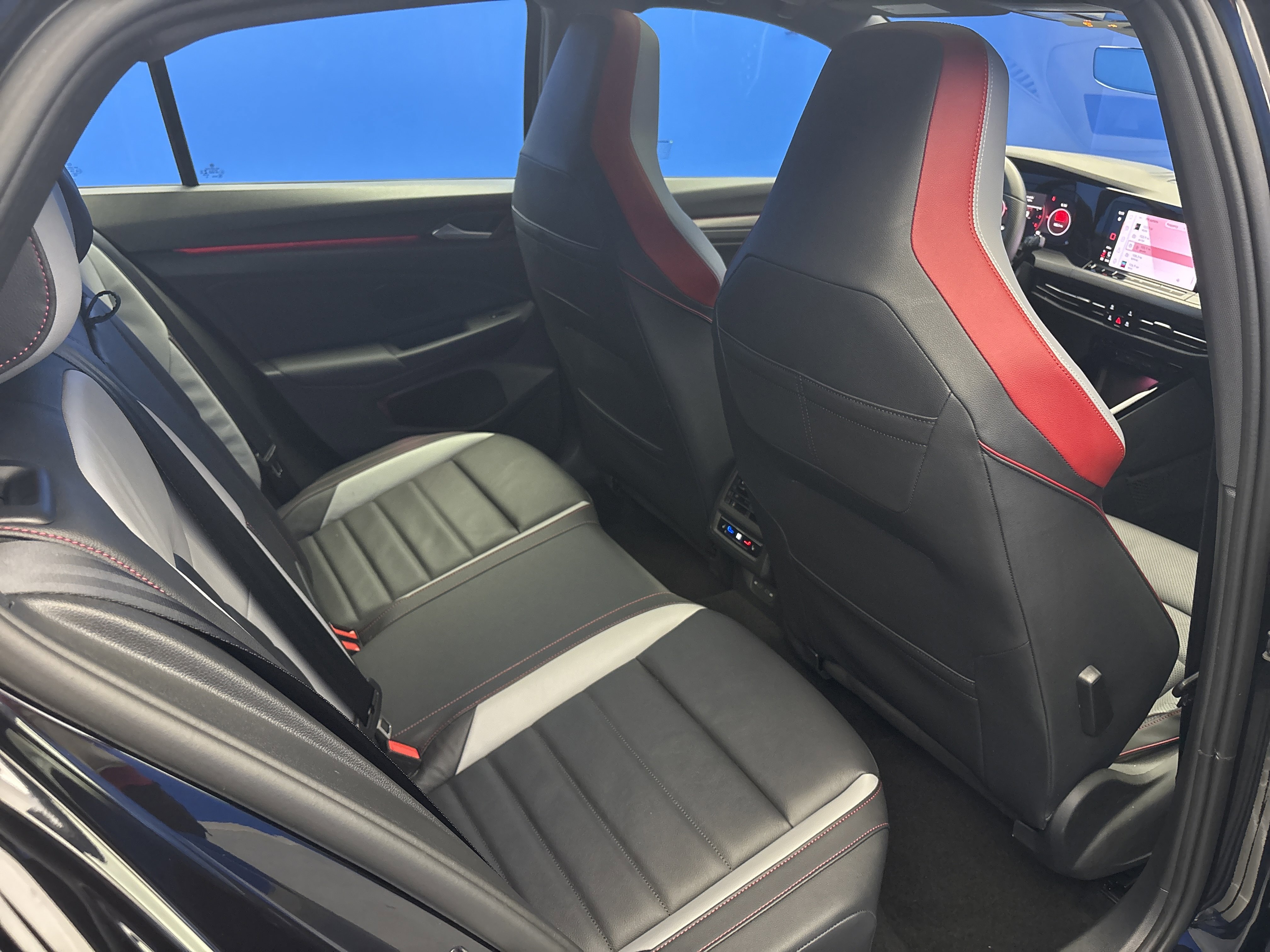 Used 2023 Volkswagen GTI Autobahn image 26