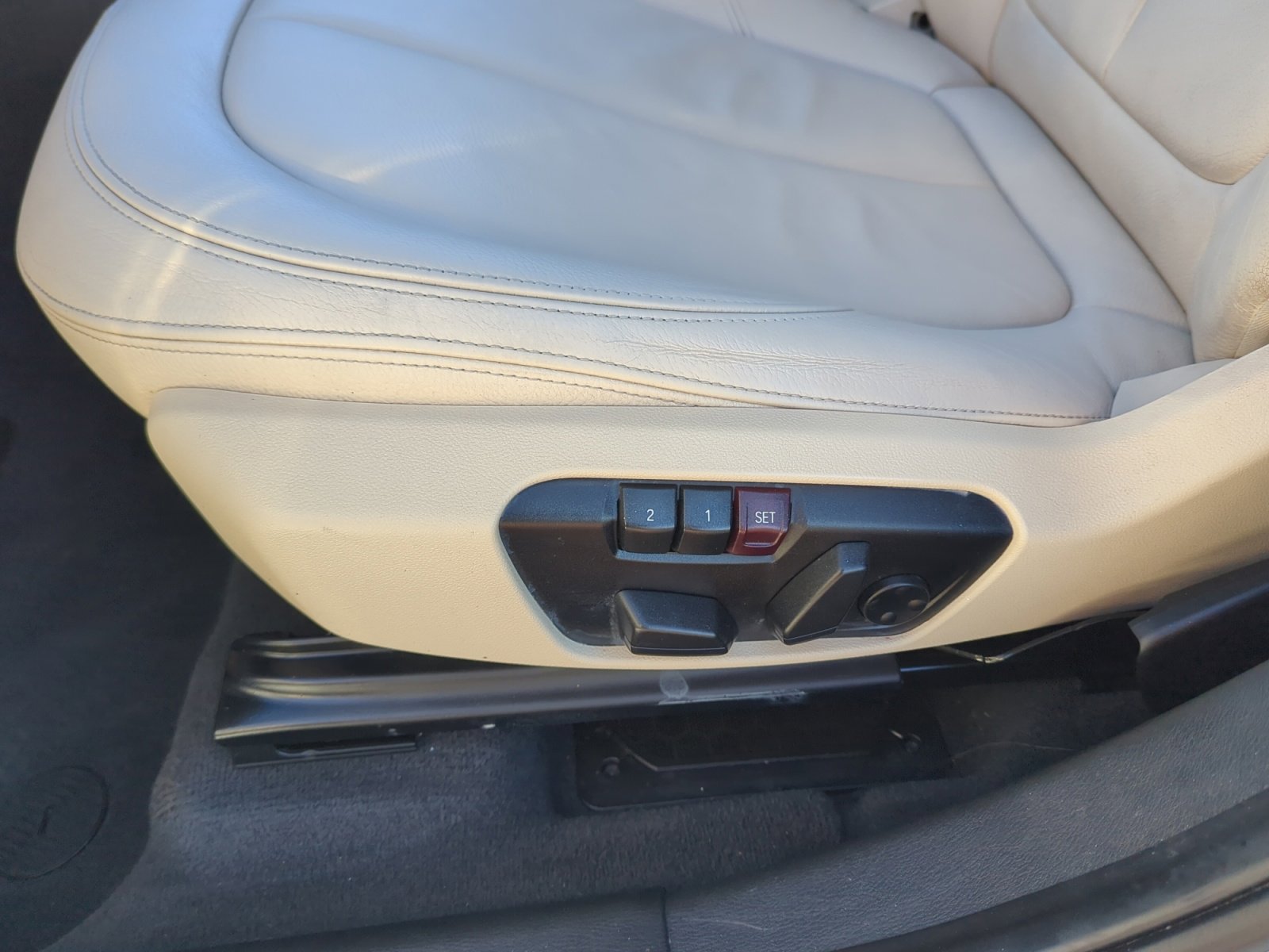 Used 2018 BMW X1 sDrive28i image 14