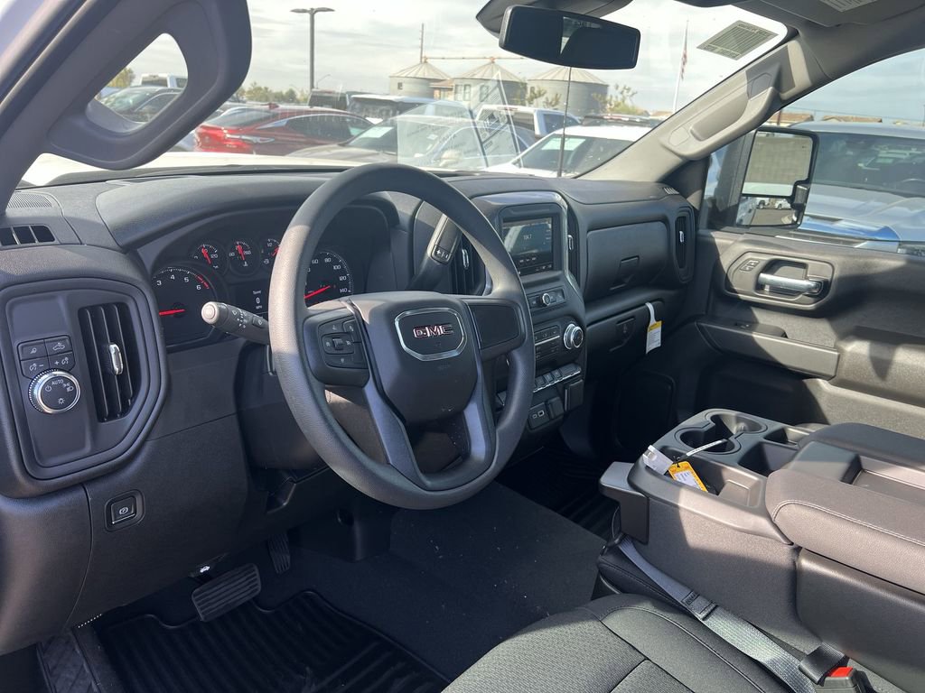 Used 2024 GMC Sierra 2500 Pro w/ 1SA Pro Safety Plus Package image 10