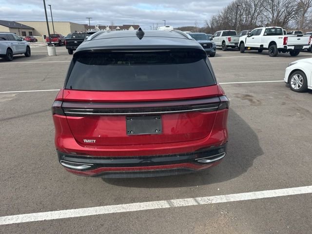 Used 2024 Lincoln Nautilus Reserve w/ Equipment Group 202A image 4