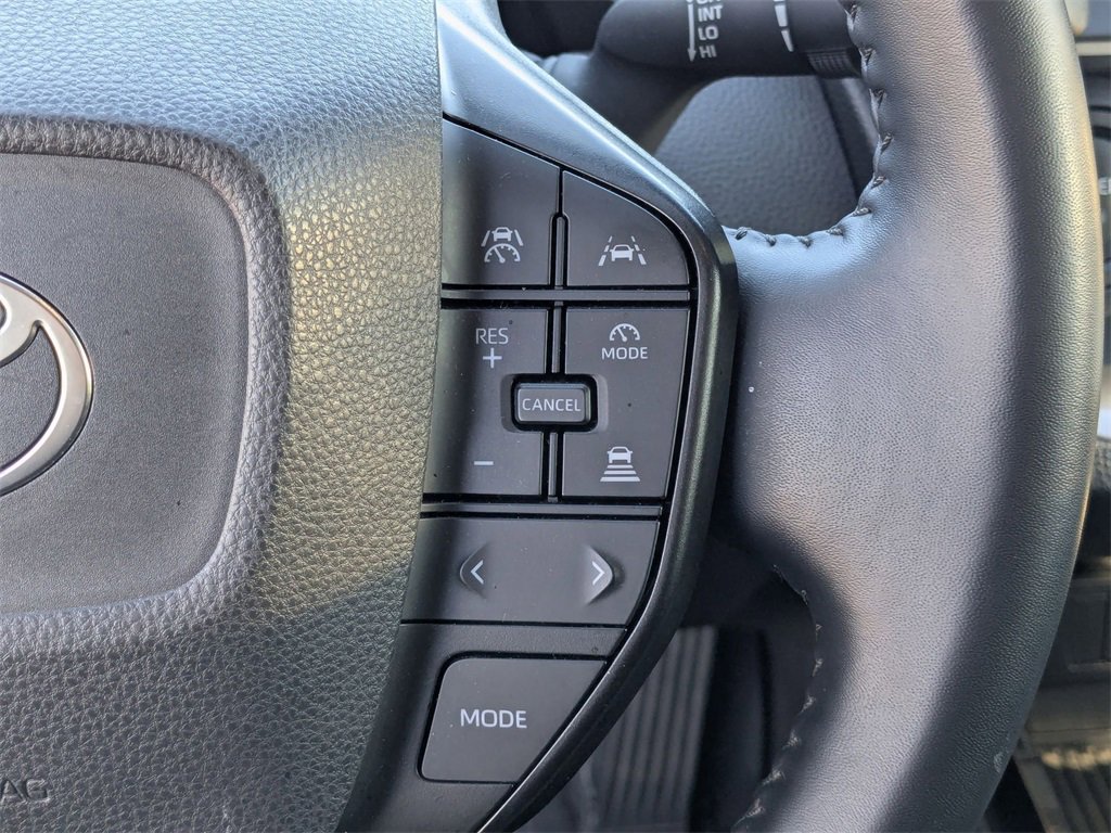 Used 2024 Toyota Prius LE image 19