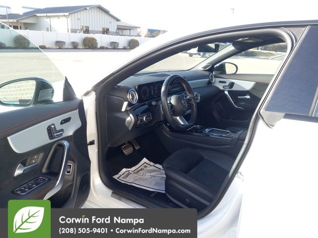 Used 2024 Mercedes-Benz CLA 250 4MATIC image 9