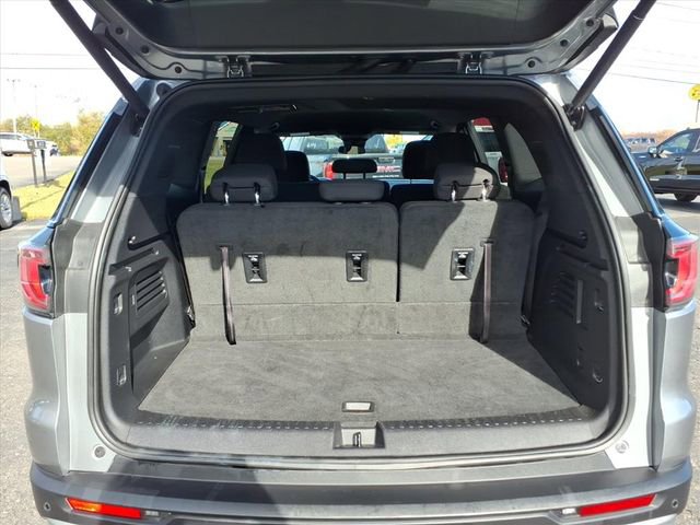 Used 2025 GMC Acadia Elevation image 24