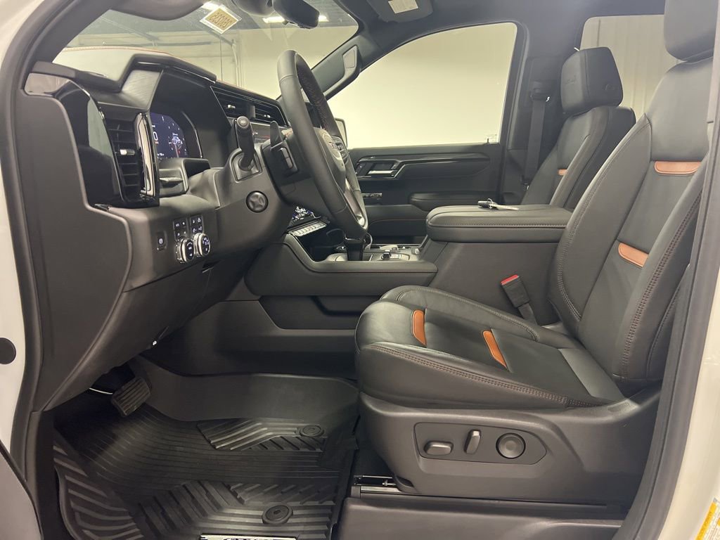 New 2026 GMC Sierra 1500 AT4 w/ AT4 Premium Package image 8